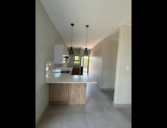2 BEDROOM APARTMENT FOR SALE IN FAERIE GLEN